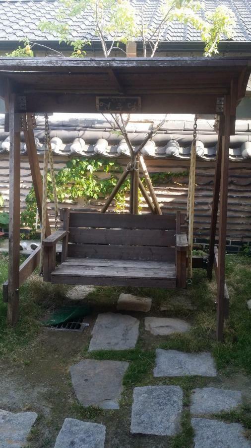 Yeonwoodang Guesthouse Чонджу Экстерьер фото